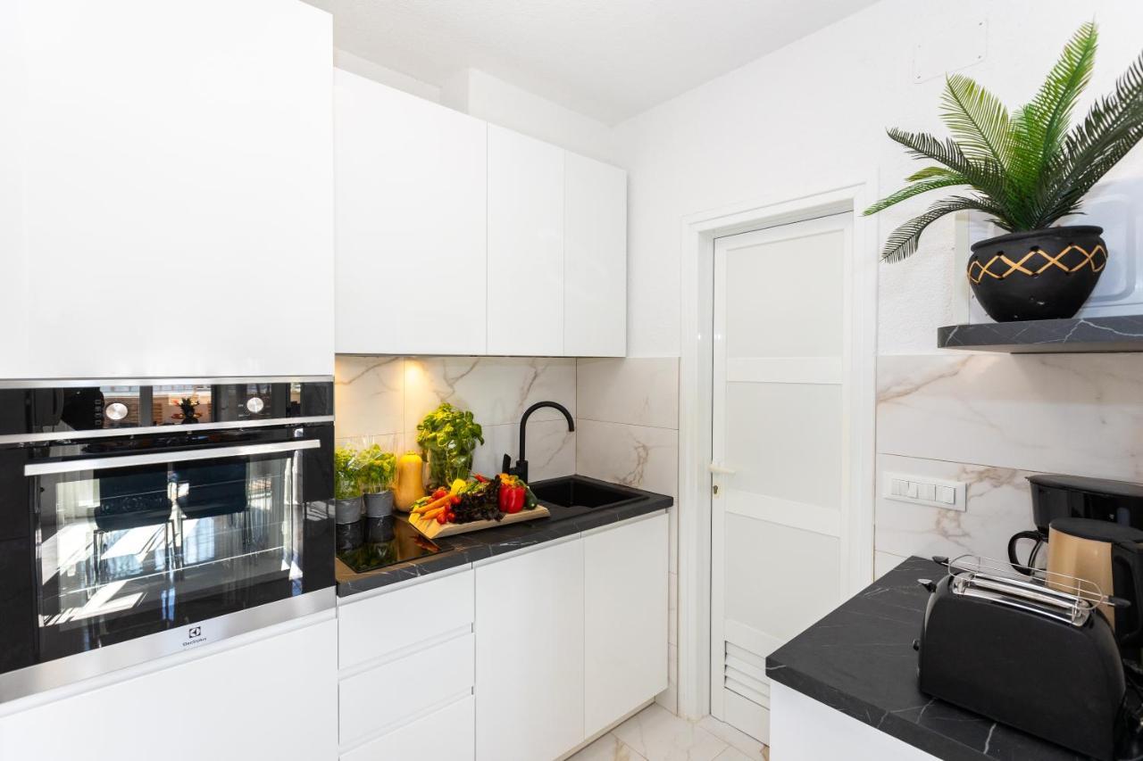 Apartment Rose Pool Comfort Dubrovnik Exterior photo